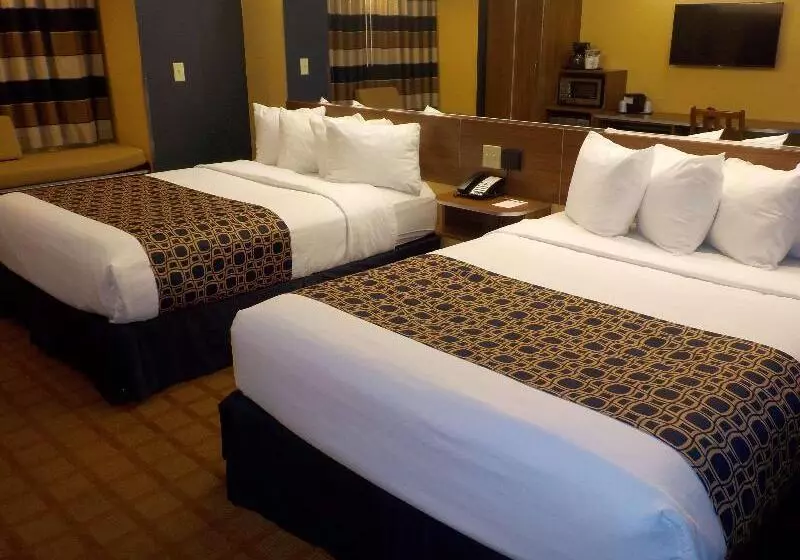 Хостел Surestay Plus Hotel By Best Western Keyser