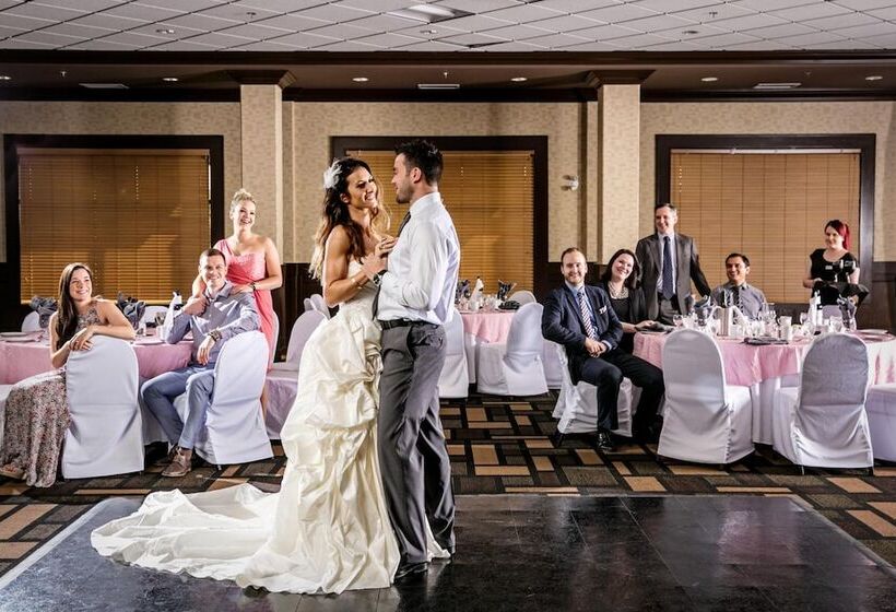 ホテル Chateau Nova Yellowhead