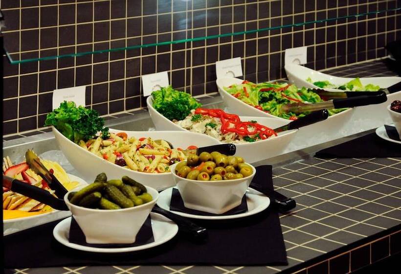 ホテル Chateau Nova Yellowhead