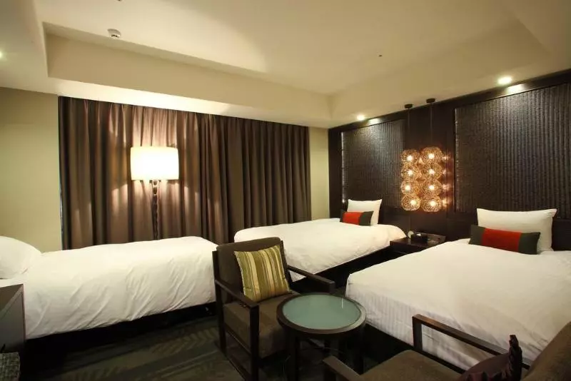 בית מלון כפרי Rihga Royal Gran Okinawa