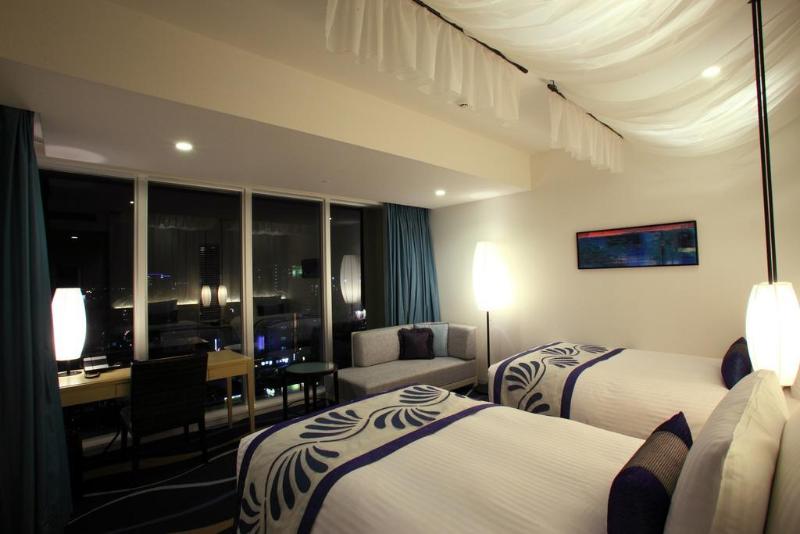 בית מלון כפרי Rihga Royal Gran Okinawa