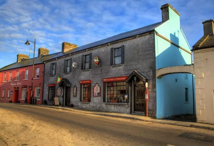 בית מלון כפרי Ryan S