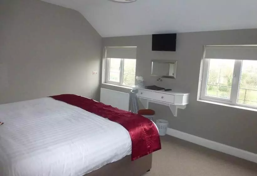 בית מלון כפרי Ryan S