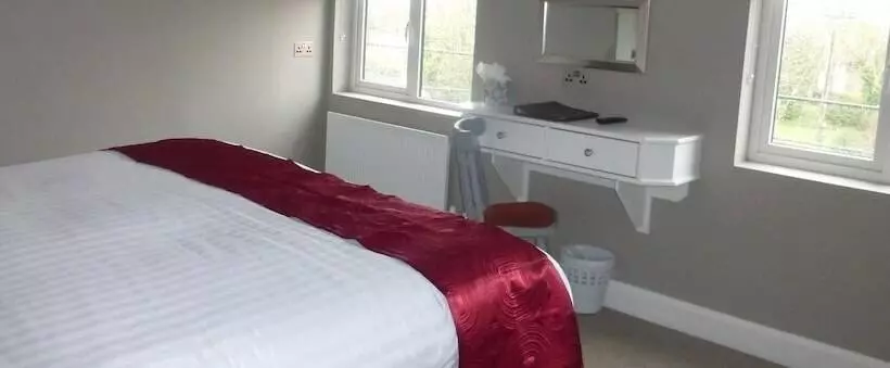 בית מלון כפרי Ryan S