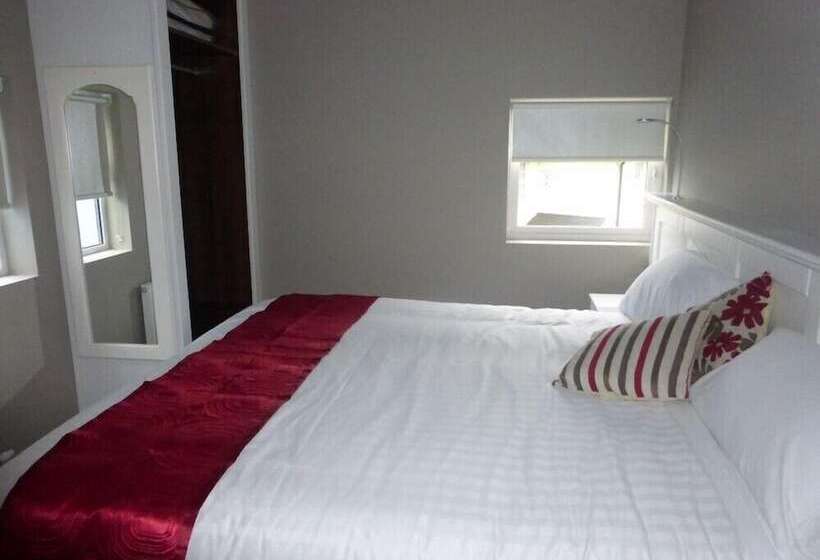 בית מלון כפרי Ryan S