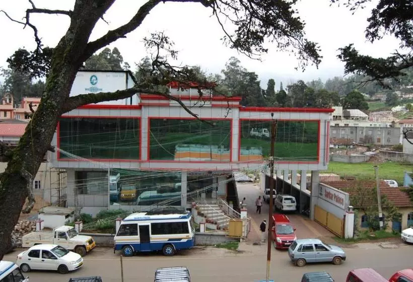 Отель Sarkarpalace