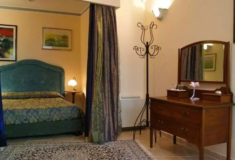 هتل Villa Clodia Relais