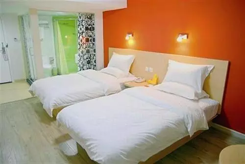 Hotel Zhongli Express Inn Beijing Road - Kunmi