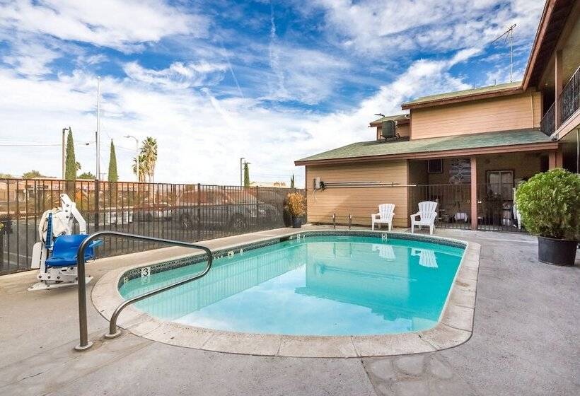 Quality Inn Victorville   Hesperia I 15