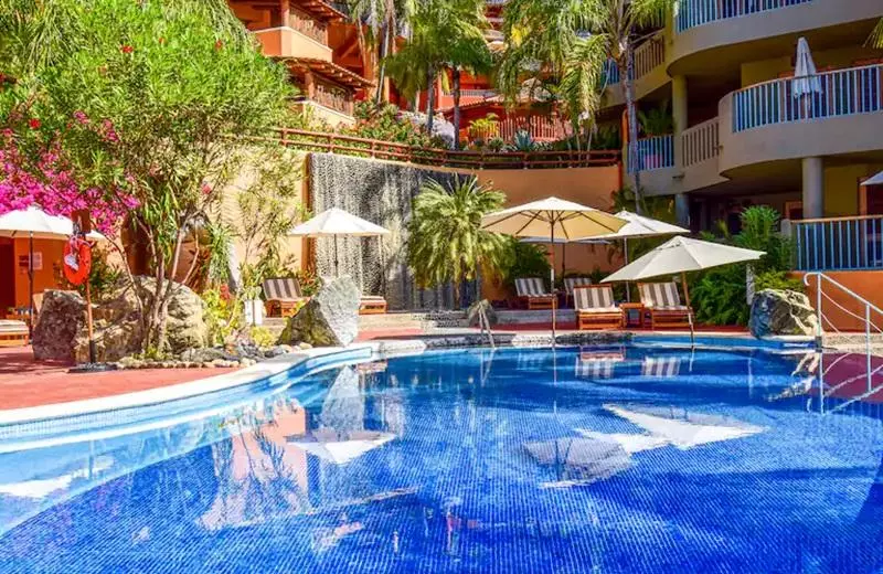 استراحتگاه Hilton Grand Vacations Club Zihuatanejo