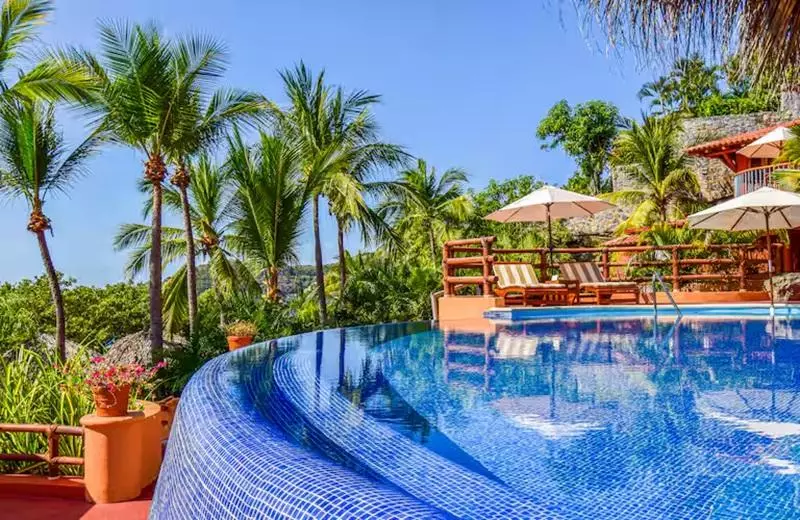 استراحتگاه Hilton Grand Vacations Club Zihuatanejo