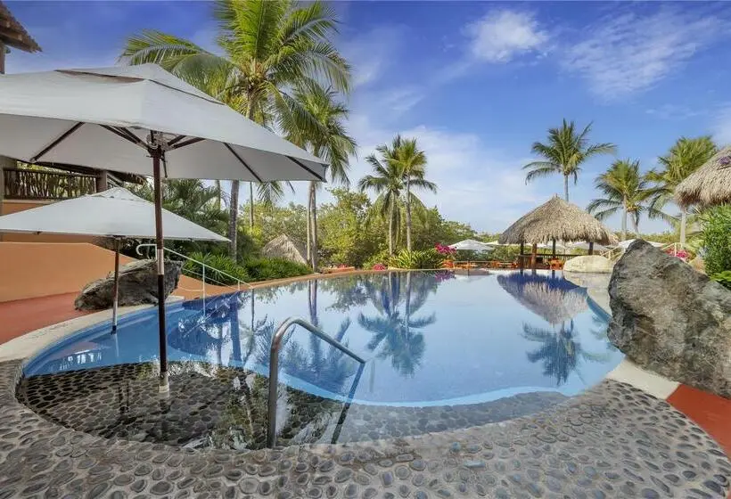 リゾートホテル Hilton Grand Vacations Club Zihuatanejo