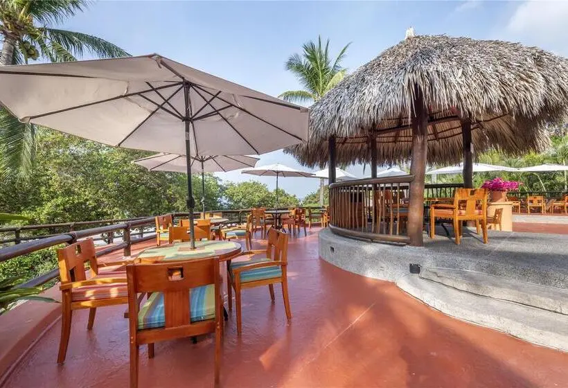 リゾートホテル Hilton Grand Vacations Club Zihuatanejo