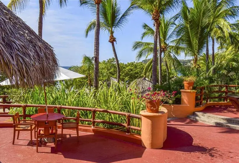 リゾートホテル Hilton Grand Vacations Club Zihuatanejo