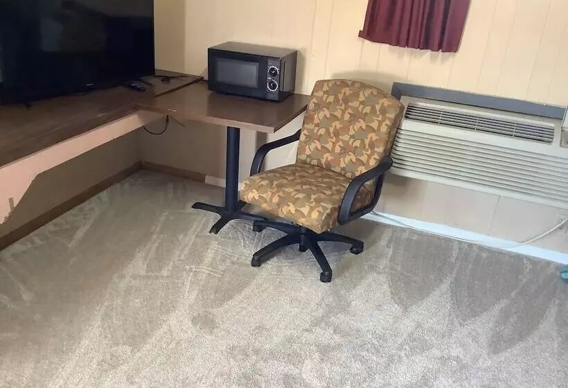 Hotelli Wildflower Inn & Rv Park