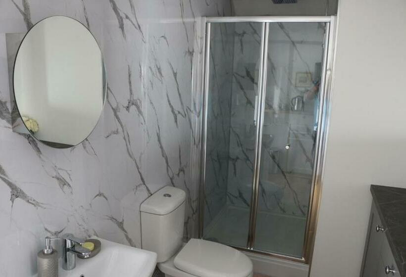 민박 Ty Nant Little Haven