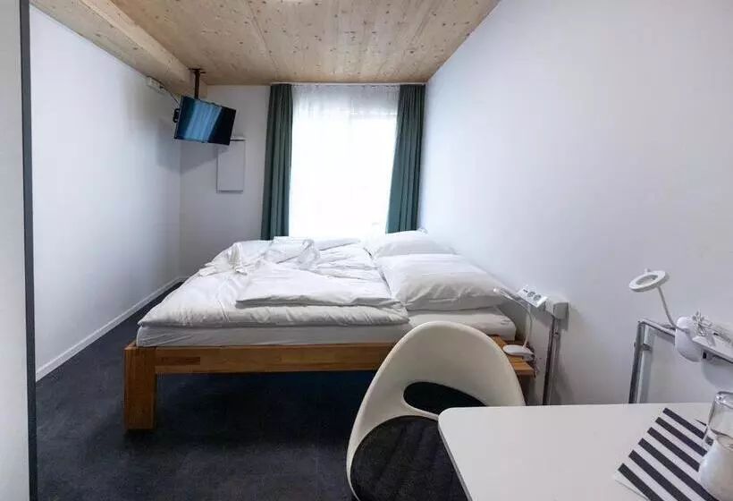 Boardinghouselandau
