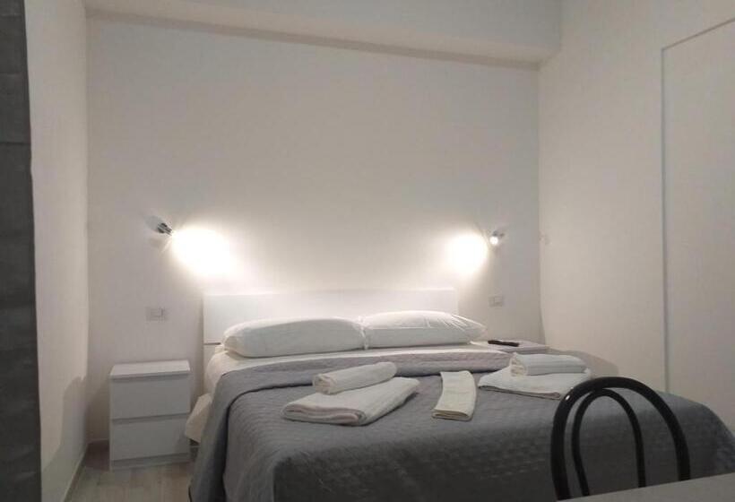 ペンション Bernini Self Check In   Accesso Autonomo