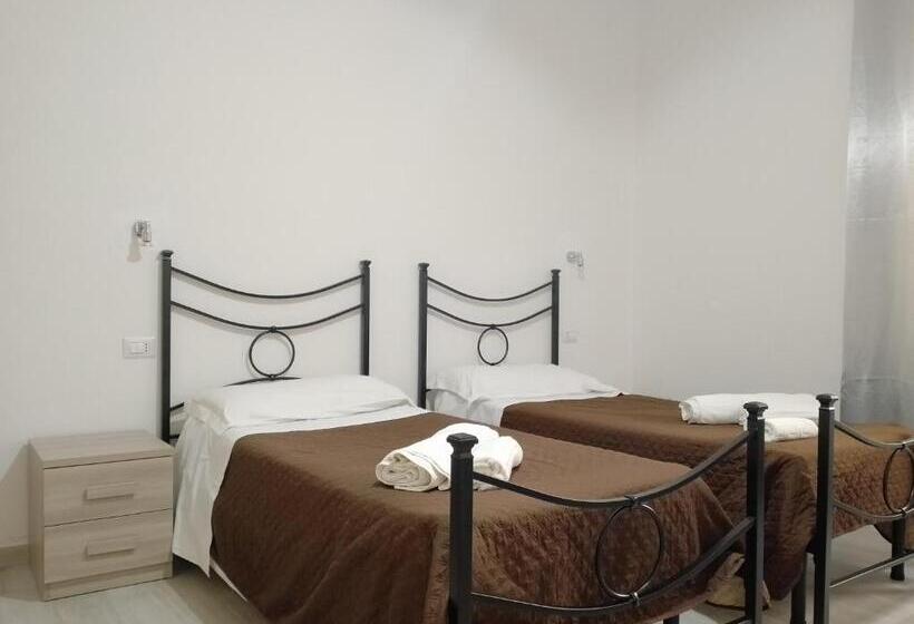 ペンション Bernini Self Check In   Accesso Autonomo