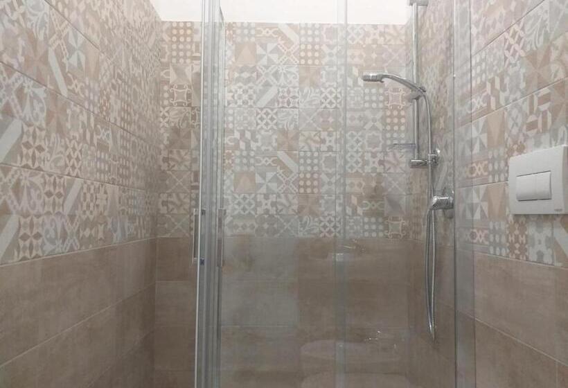 ペンション Bernini Self Check In   Accesso Autonomo