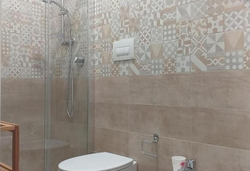 ペンション Bernini Self Check In   Accesso Autonomo