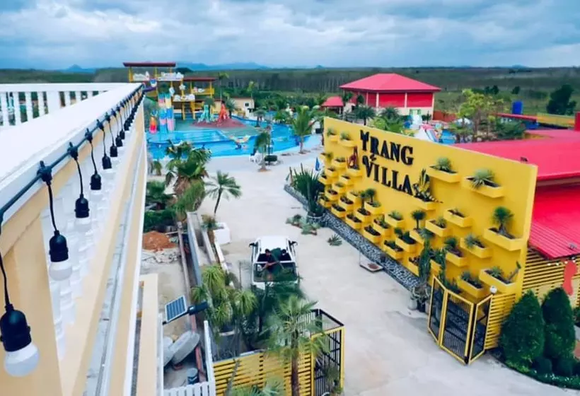 Trang Villa Hotel And Water Park