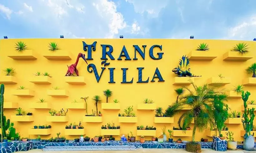 Trang Villa Hotel And Water Park