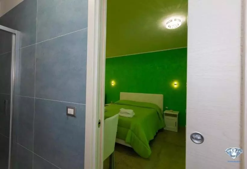 Aamiaismajoitus (B&B) Dimora Diamante