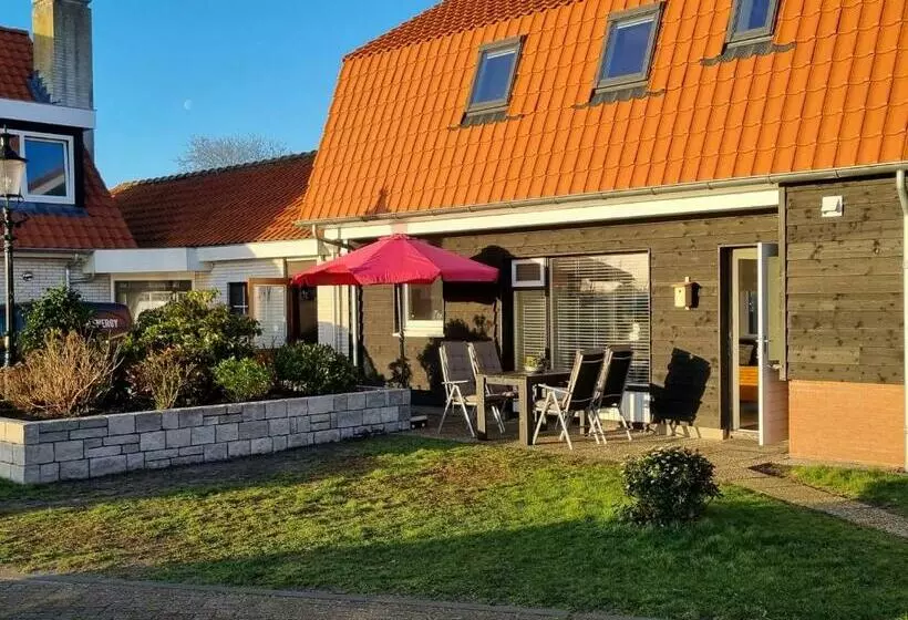 Aamiaismajoitus (B&B) Wulpenweid Bed & Parking