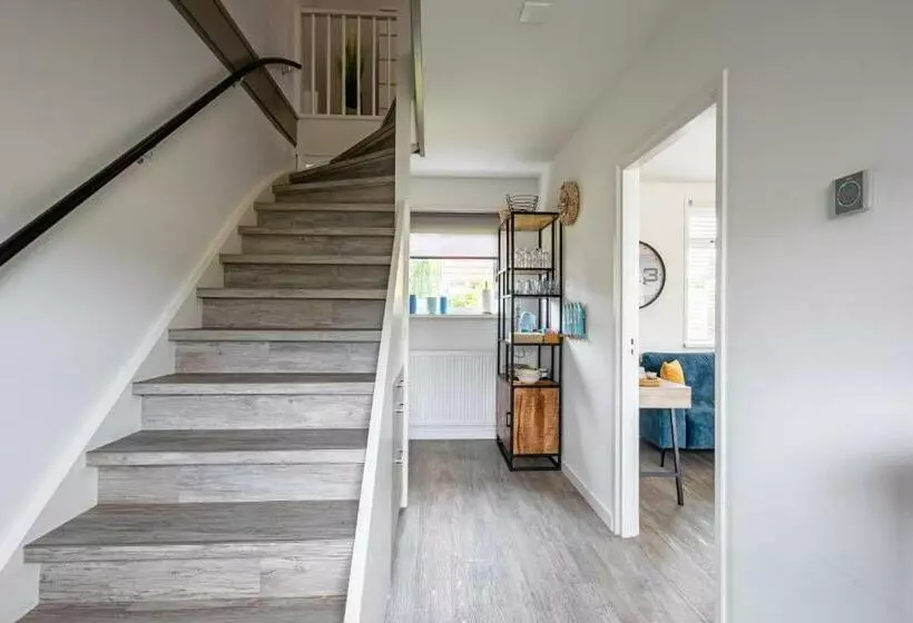 Aamiaismajoitus (B&B) Wulpenweid Bed & Parking