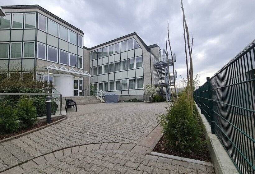 Check Inn Hotels Offenbach