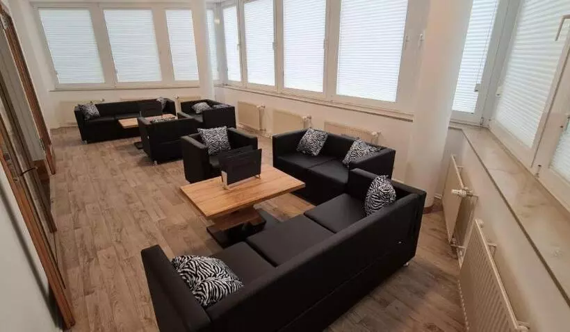 Check Inn Hotels   Offenbach