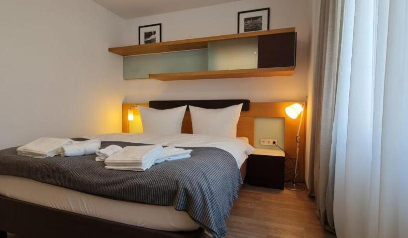 Check Inn Hotels Offenbach