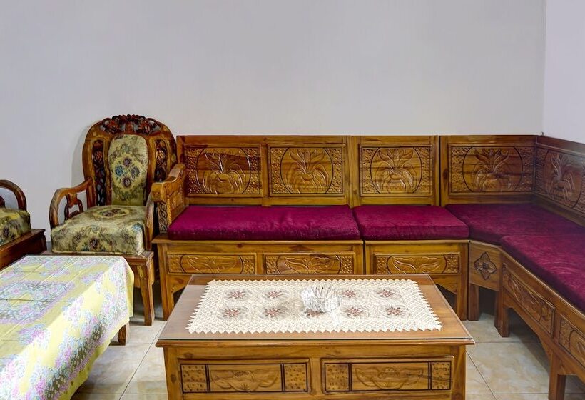 酒店 Oyo Homes 91132 Desa Wisata Kalipucang