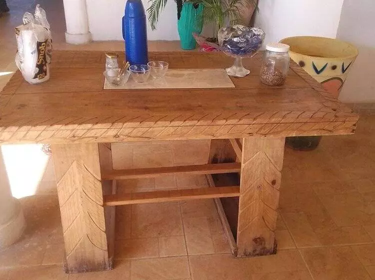 پانسیون Ebora