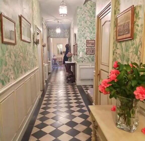 مبيت وإفطار Château Le Baudou