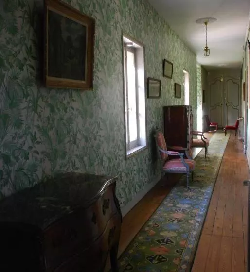 Aamiaismajoitus (B&B) Château Le Baudou