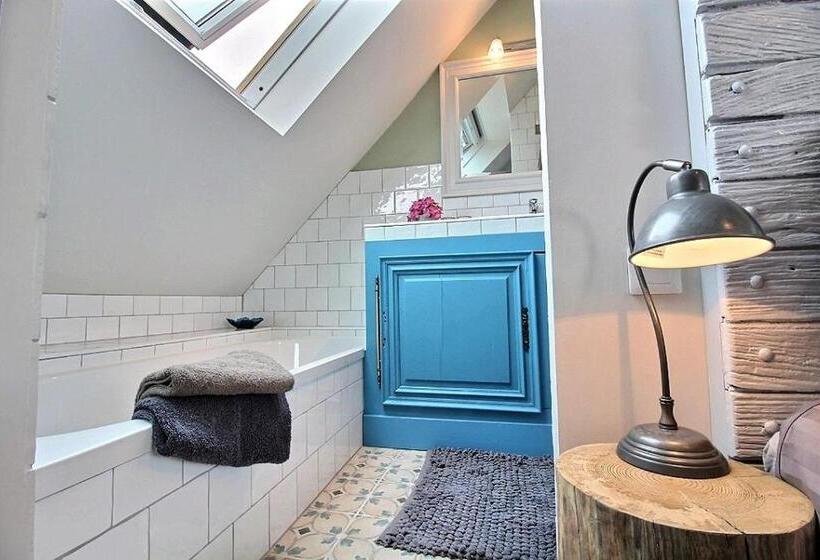 مبيت وإفطار La Chambre Du Capitaine