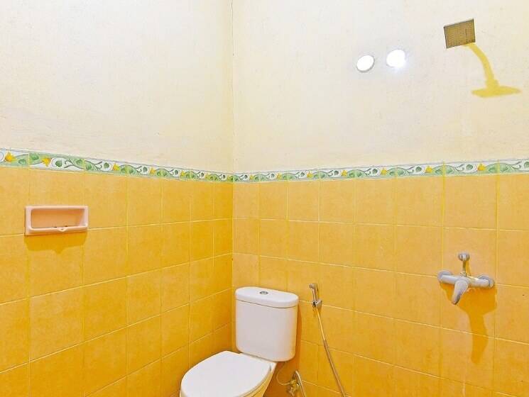 호텔 Oyo 91100 Pondok Kusuma Wisata