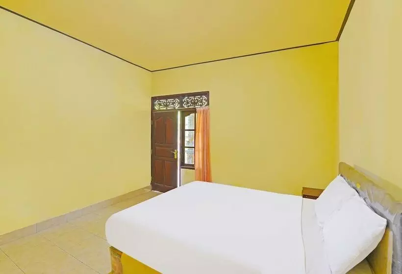 ホテル Oyo 91100 Pondok Kusuma Wisata