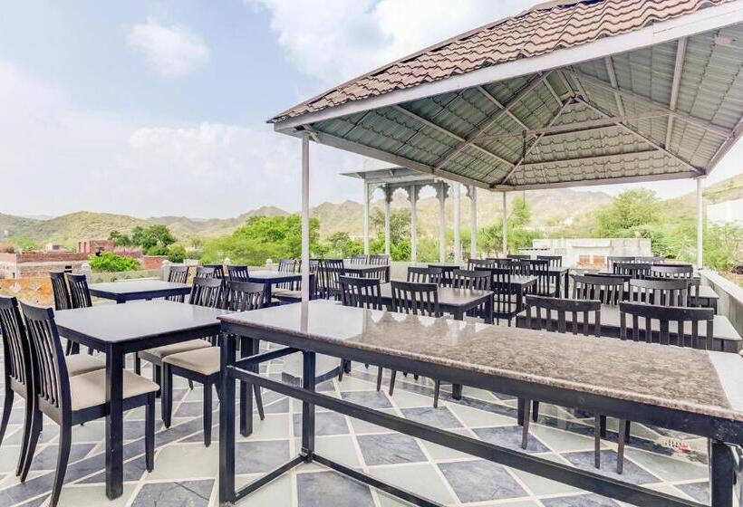 호텔 O Achrol Haveli Sukher