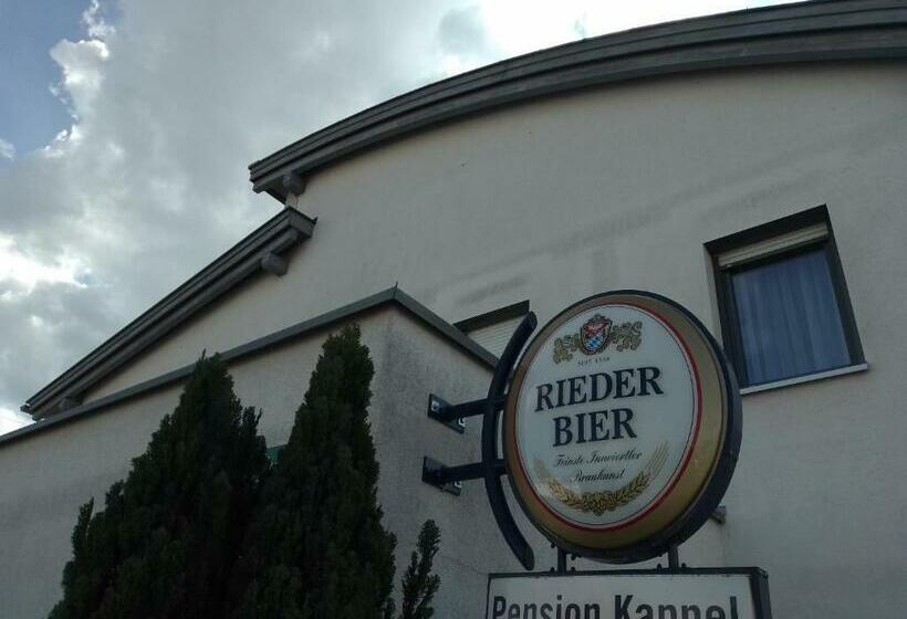 ホテル Pension Kappel
