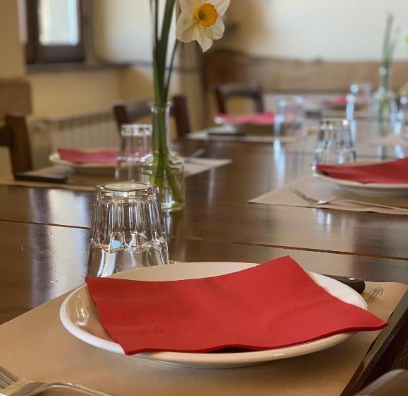 Отель Rifugio La Mestà