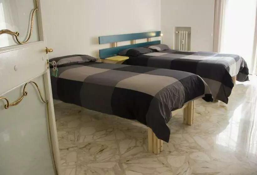 پانسیون Apple Guest House