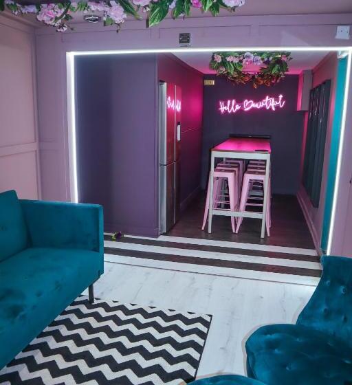 The Ultimate Hen Suite With Bar & Makeup Room