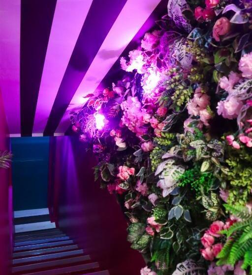 The Ultimate Hen Suite With Bar & Makeup Room