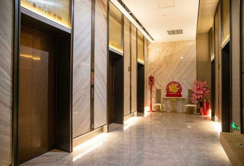 Haikou Sweet Apartment