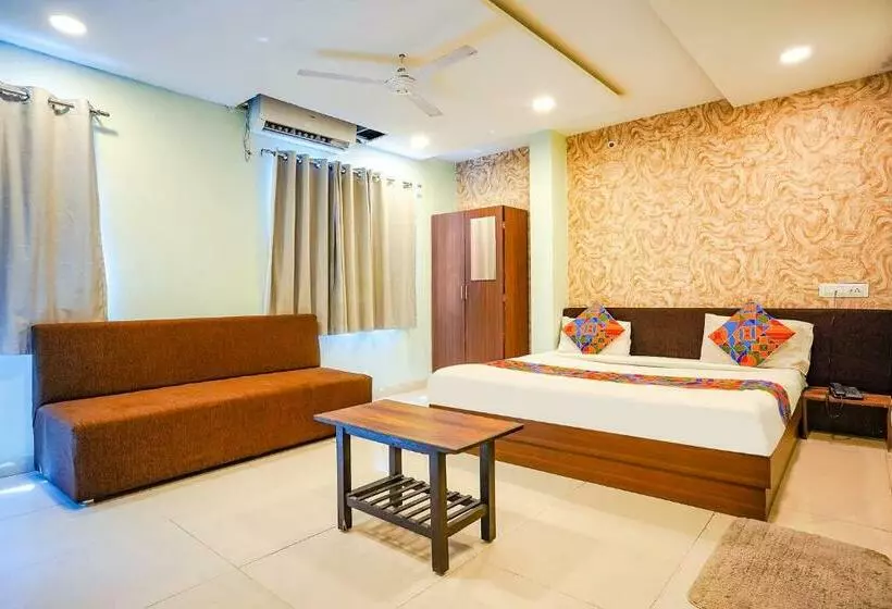 Fabhotel Uday Vilas