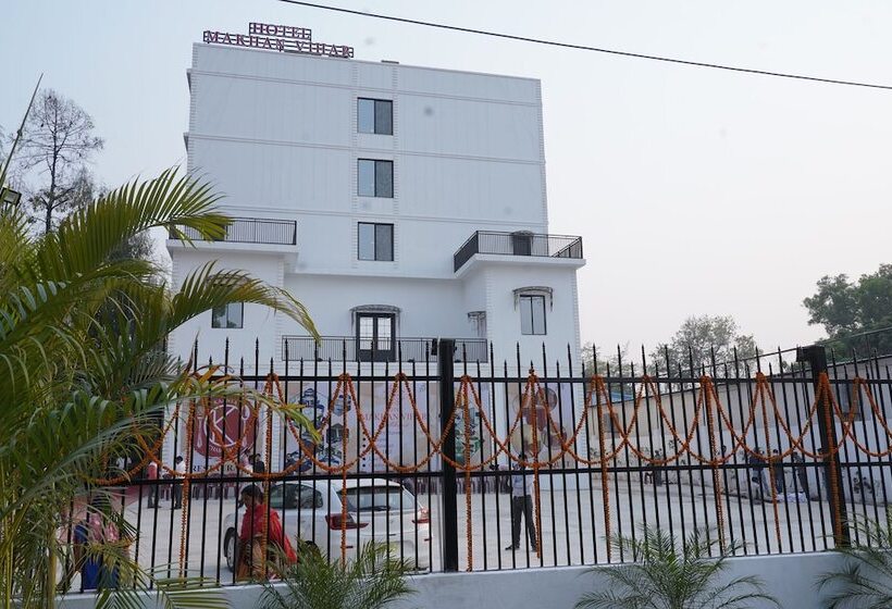 Отель Makhan Vihar