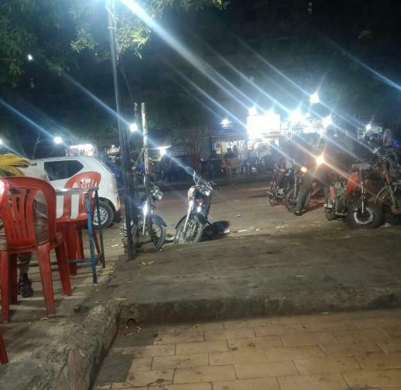 هتل President Lnn Karachi